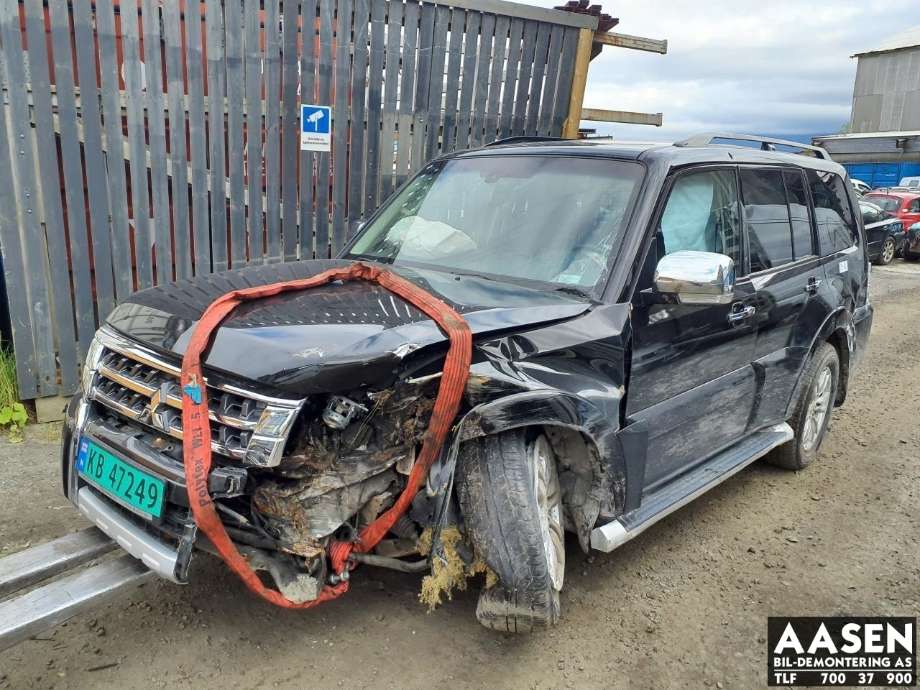 Mitsubishi Pajero 2016-2019 (Type IV, Fase 2) , Motorkode: 4M41, Girkassekode: 