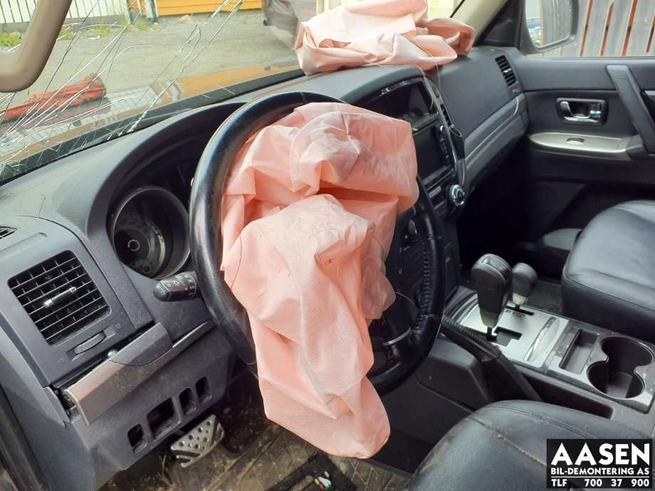 Mitsubishi Pajero 2016-2019 (Type IV, Fase 2) , Motorkode: 4M41, Girkassekode: 