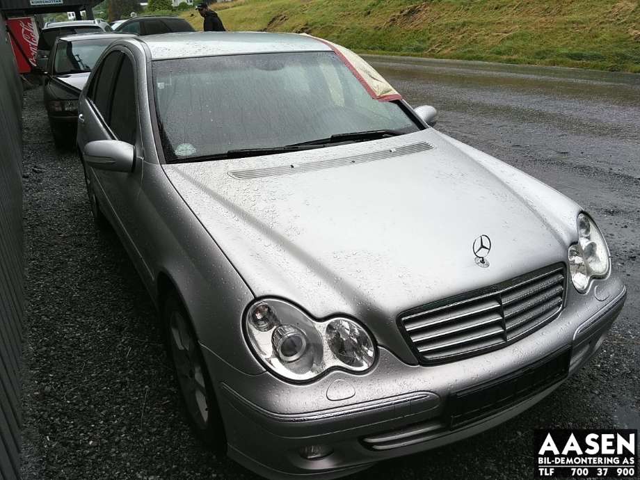 Mercedes C-Klasse 2004-2007 (Fase 2) (W203) (W203), Motorkode: 271 946, Girkassekode: 