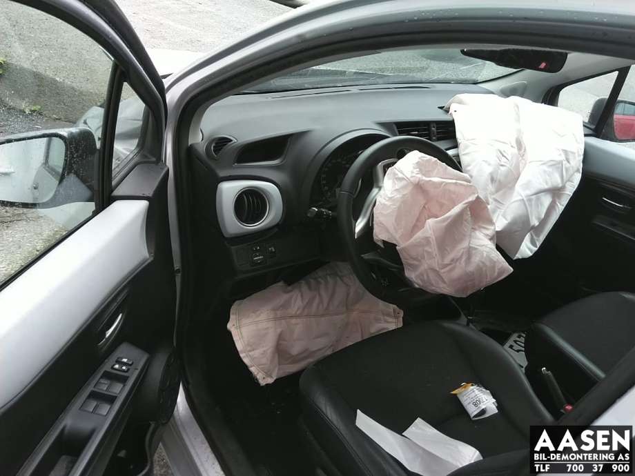 Toyota Yaris 2012-2014 (Type III, Fase 1) , Motorkode: 1NZ-FXE, Girkassekode: