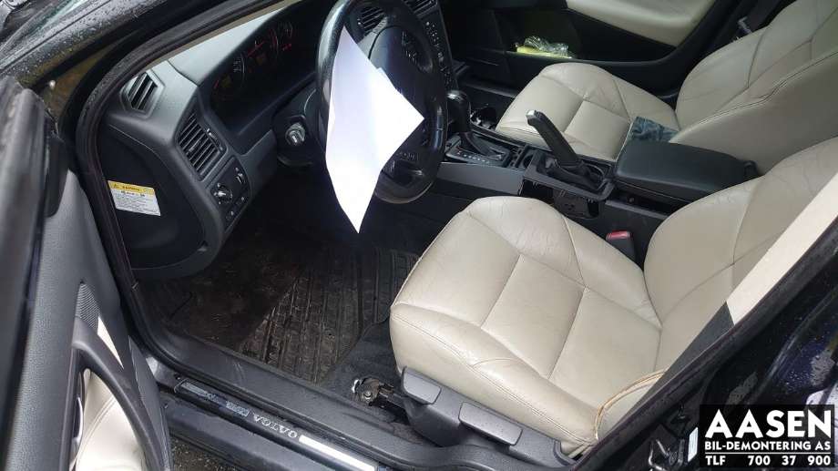 Volvo V70 2000-2004 (Type II, Fase 1) , Motorkode: B5204T5, Girkassekode: 8636762