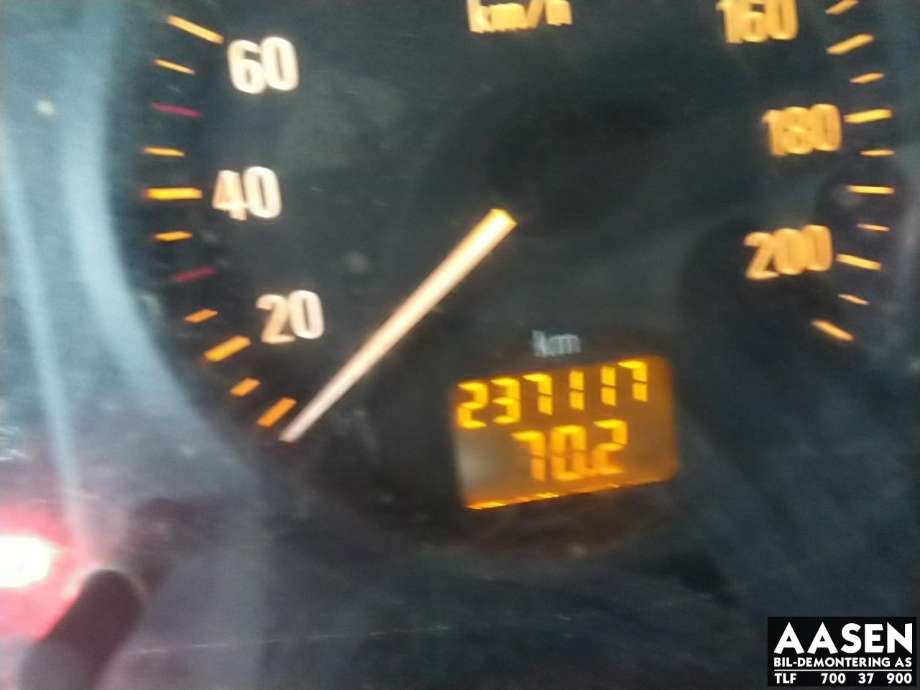 Opel Vivaro A 2001-2006 , Motorkode: F9QU7, Girkassekode: 