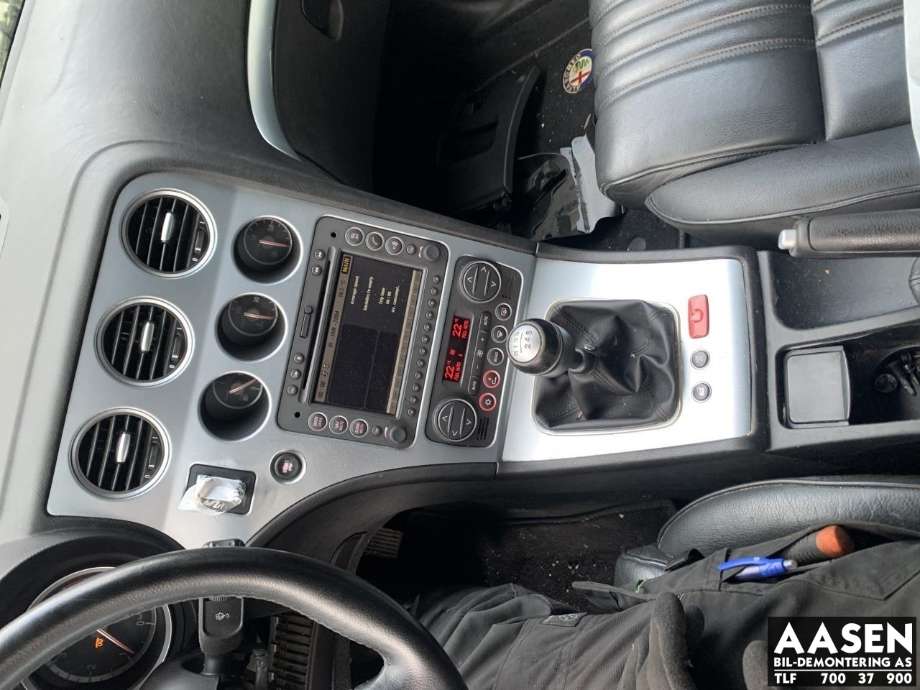 Alfa Romeo 159 2005-2011 delebil , Motorkode: 939A2000, Girkassekode: 