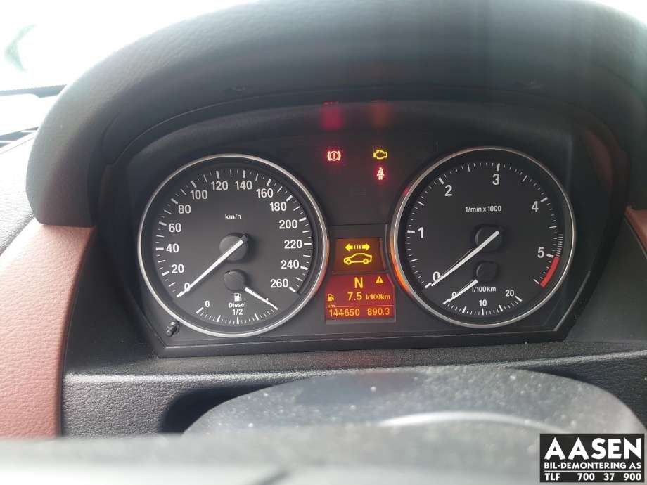 BMW X1 2009-2015 (E84) (E84), Motorkode: N47D20C, Girkassekode: 