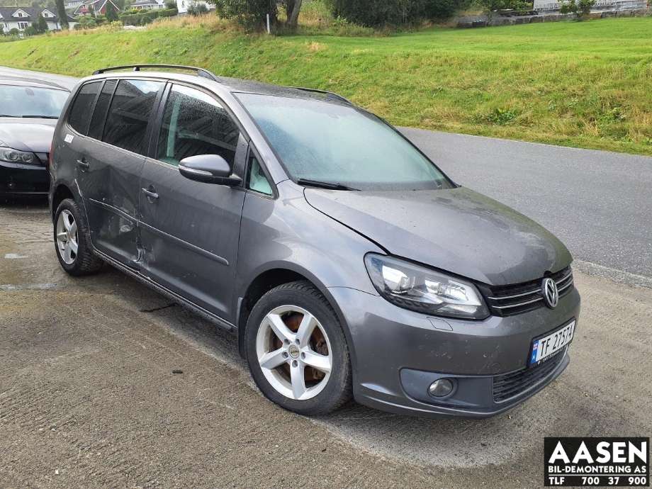 VW Touran 2010-2015 (Type I, Fase 3) , Motorkode: CFHC, Girkassekode: PBF