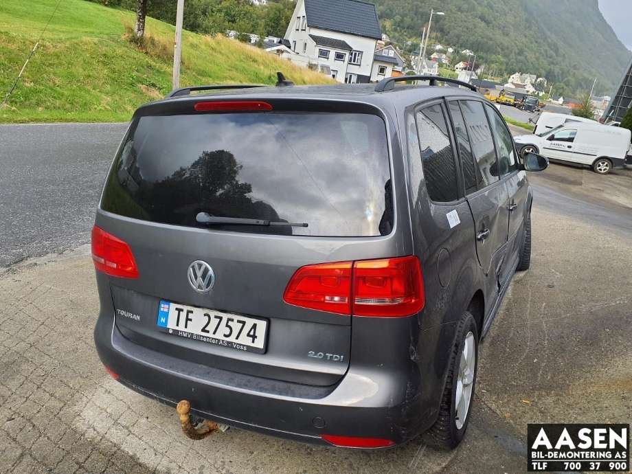 VW Touran 2010-2015 (Type I, Fase 3) , Motorkode: CFHC, Girkassekode: PBF