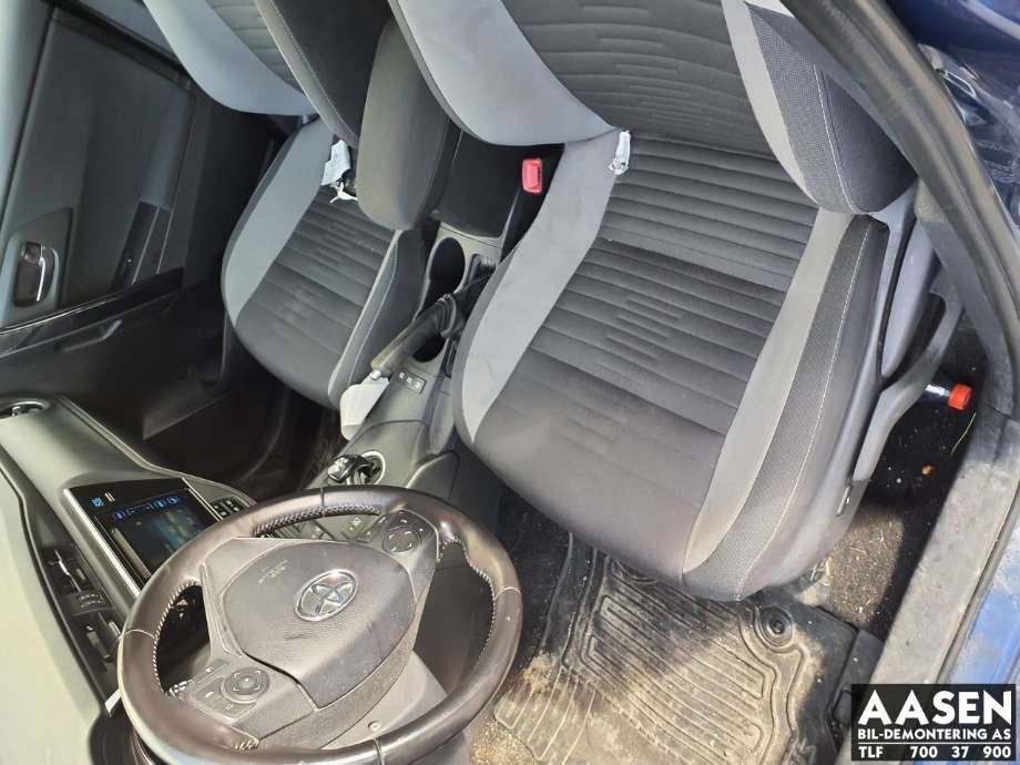 Toyota Auris 2013-2015 (Type II, Fase 1) , Motorkode: 2ZR-FXE, Girkassekode: 