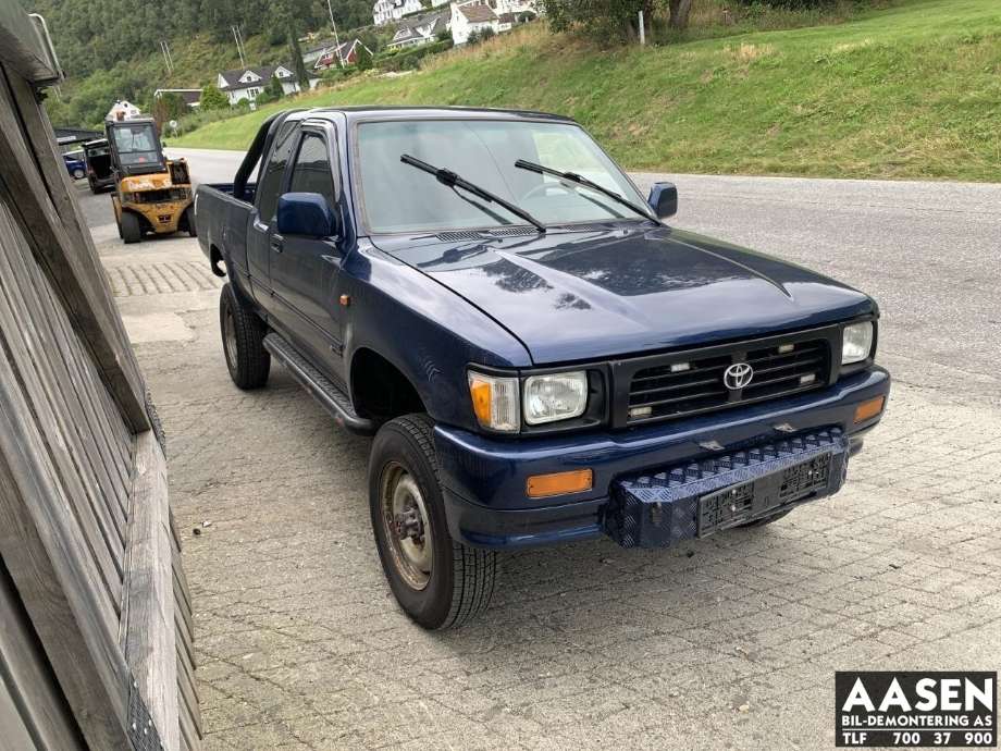 Toyota Hilux 1989-1997 , Motorkode: 2L-T, Girkassekode:
