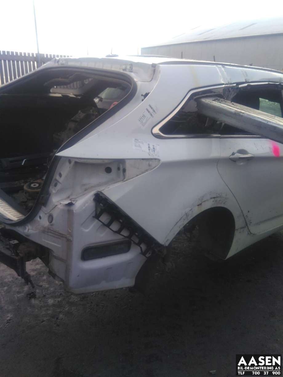 Hyundai i40 2012-2017 , Motorkode: D4FD, Girkassekode: 