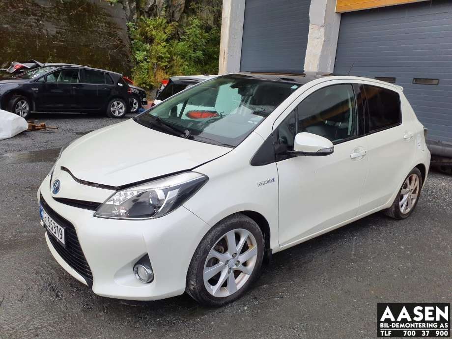 Toyota Yaris 2012-2014 (Type III, Fase 1) , Motorkode: 1NZ-FXE, Girkassekode: 