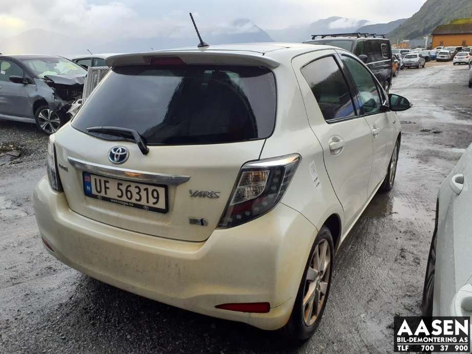 Toyota Yaris 2012-2014 (Type III, Fase 1) , Motorkode: 1NZ-FXE, Girkassekode: 