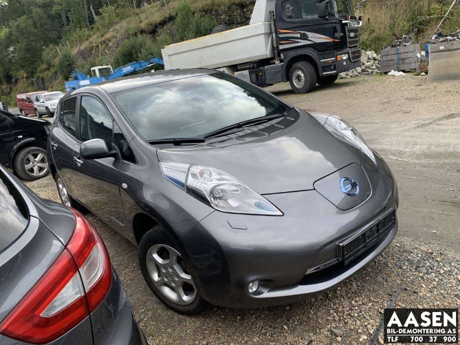 Nissan Leaf 2011-2017 (Type I) , Motorkode: EM57, Girkassekode: 