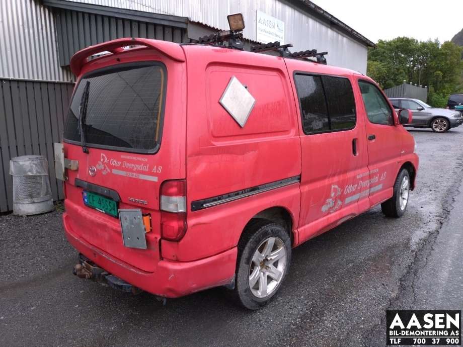Toyota Hiace 2007-2012 (Fase 3) , Motorkode: 2KD-FTV, Girkassekode: 