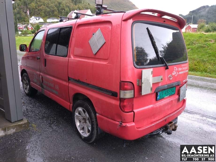 Toyota Hiace 2007-2012 (Fase 3) , Motorkode: 2KD-FTV, Girkassekode: 