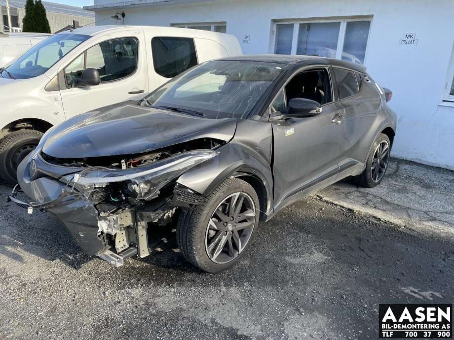 Toyota C-HR, 2016->>  delebil , Motorkode: 2ZR-FXE|1NM