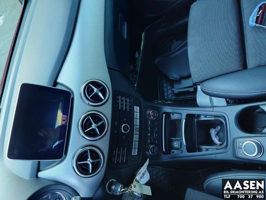 Mercedes B-Klasse, electric drive 2014-2018 (W242) (W242), Motorkode: EM0004, Girkassekode: 