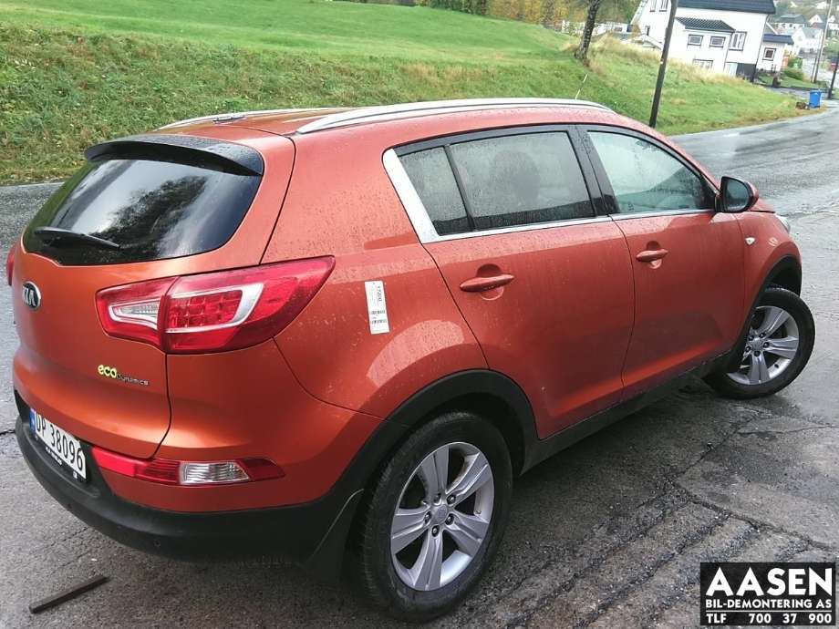 Kia Sportage 2010-2016 (Type III) , Motorkode: G4FD, Girkassekode: ZG76DJ207213