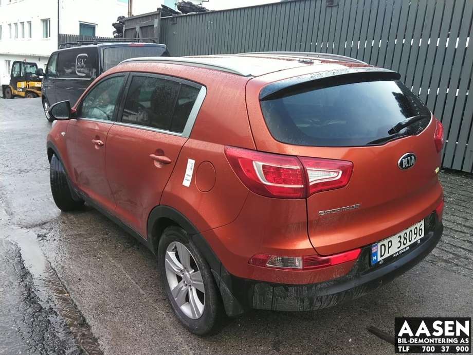 Kia Sportage 2010-2016 (Type III) , Motorkode: G4FD, Girkassekode: ZG76DJ207213
