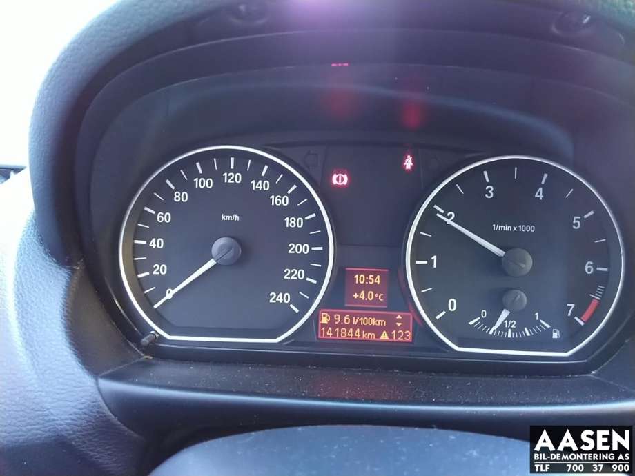 BMW 1-Serie 2004-2011 (E81/E82/E87/E88) (E81/E82/E87/E88), Motorkode: N43B16A, Girkassekode: 