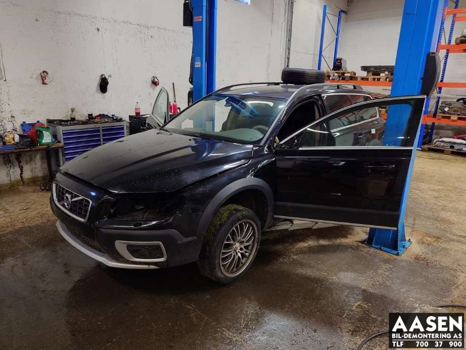 Volvo XC70 2008-2013 (Type II, Fase 1) , Motorkode: 6906105, Girkassekode: 31256210