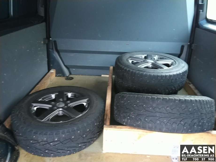 VW Transporter / Caravelle 2003-2009 (Fase 1) (T5) (T5), Motorkode: AXD, Girkassekode: JKT