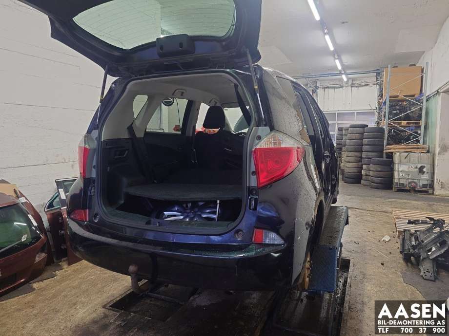 Toyota Verso-S 2011-2015 (COMBI) (COMBI), Motorkode: 1ND-TV, Girkassekode: 