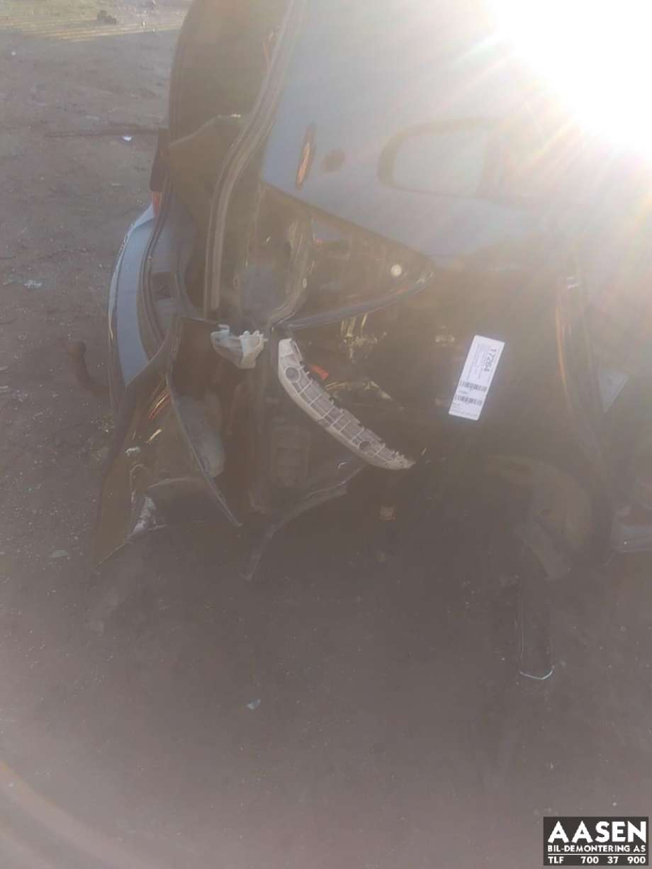 Toyota Verso-S 2011-2015 (COMBI) (COMBI), Motorkode: 1ND-TV, Girkassekode: 