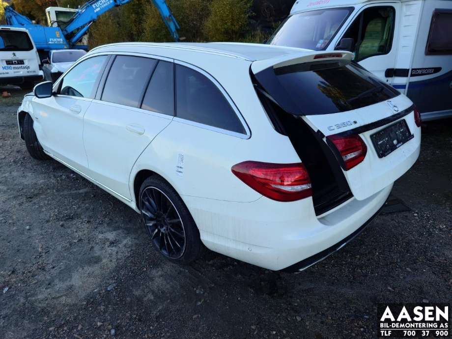 Mercedes C-Klasse 2014-2018 (Fase 1) (W205) (W205), Motorkode: 274920, Girkassekode: 