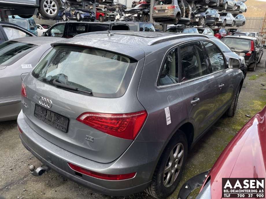 Audi Q5 2008-2012 (Type I, Fase 1) , Motorkode: CGLB, Girkassekode: NHD