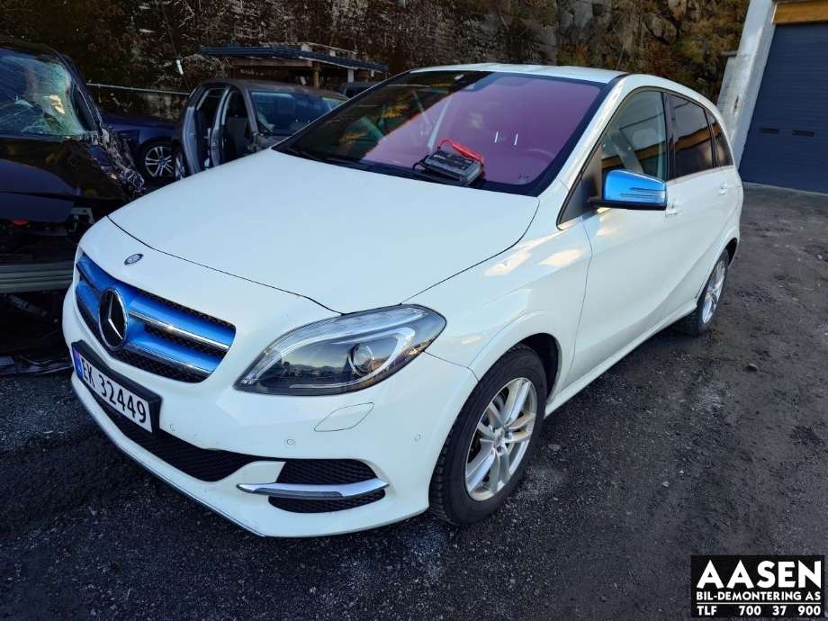 Mercedes B-Klasse, electric drive 2014-2018 (W242) (W242), Motorkode: EM0004, Girkassekode: 
