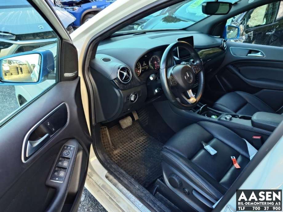 Mercedes B-Klasse, electric drive 2014-2018 (W242) (W242), Motorkode: EM0004, Girkassekode: 