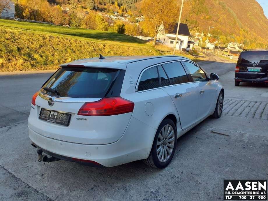 Opel Insignia A 2009-2014 , Motorkode: A20DTH, Girkassekode: 