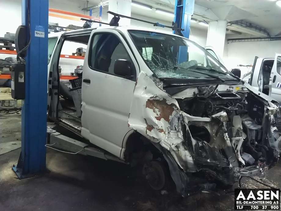 Toyota Hiace 2007-2012 (Fase 3) , Motorkode: 2KD-FTV, Girkassekode: 