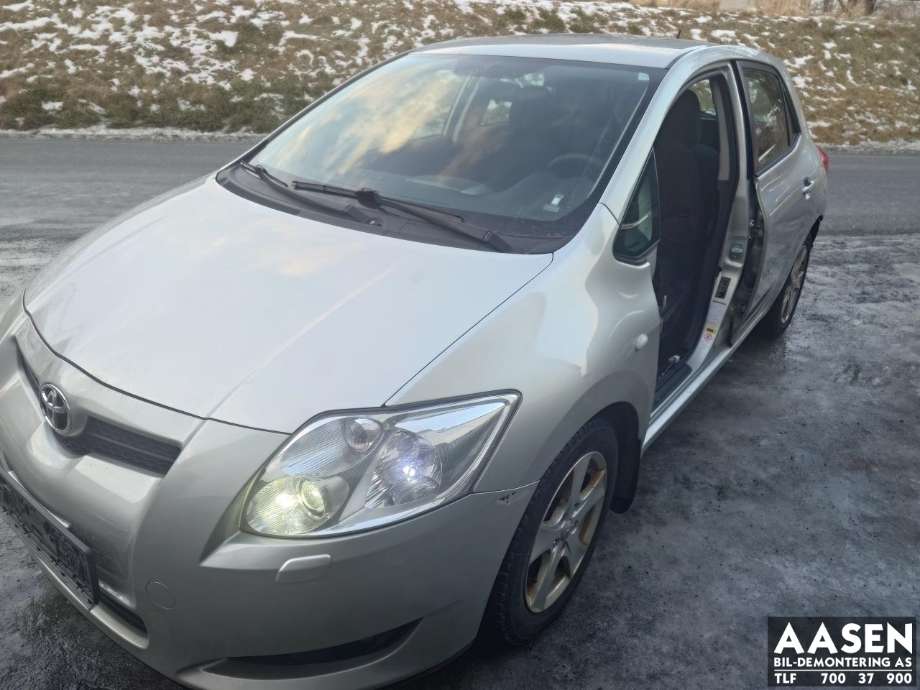 Toyota Auris 2007-2010 (Type I, Fase 1) , Motorkode: 1ND-TV, Girkassekode: