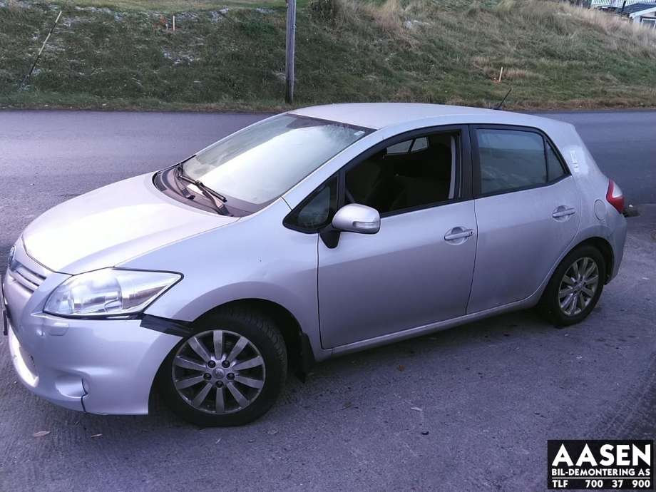 Toyota Auris 2010-2012 (Type I, Fase 2) , Motorkode: 1NR-FE, Girkassekode: 
