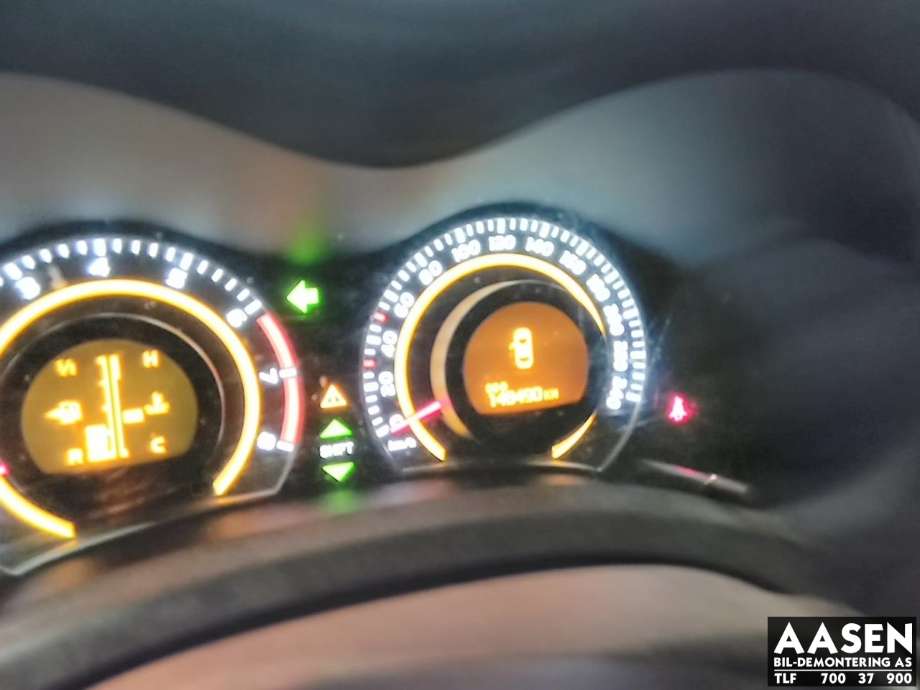 Toyota Auris 2010-2012 (Type I, Fase 2) , Motorkode: 1NR-FE, Girkassekode: 
