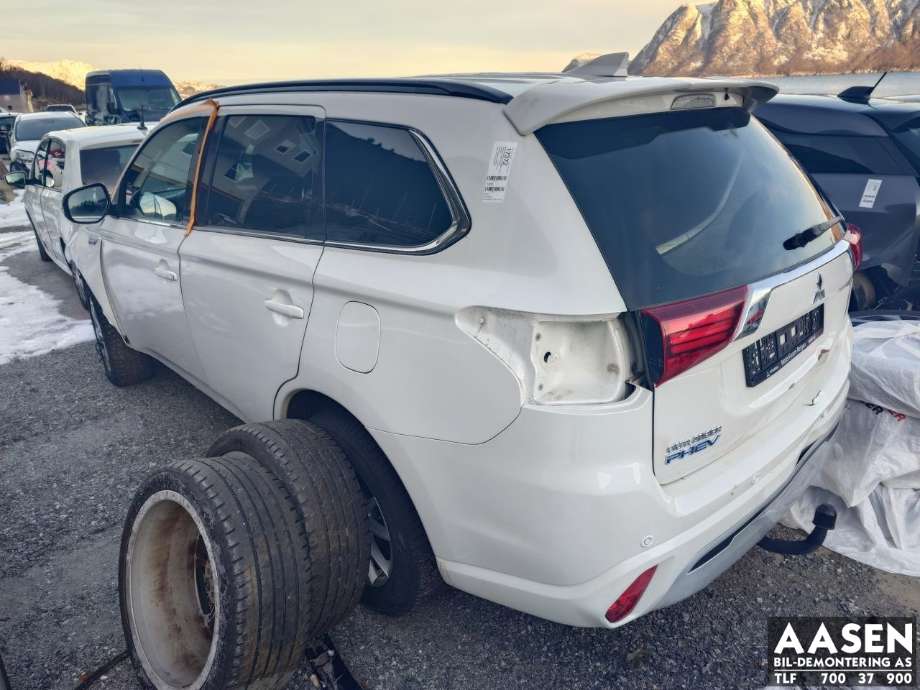 Mitsubishi Outlander 2015-->> (Type III, Fase 2) , Motorkode: 4B12|S61|Y61, Girkassekode: 