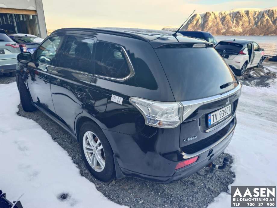 Mitsubishi Outlander 2012-2015 (Type III, Fase 1) , Motorkode: 4B11, Girkassekode: 