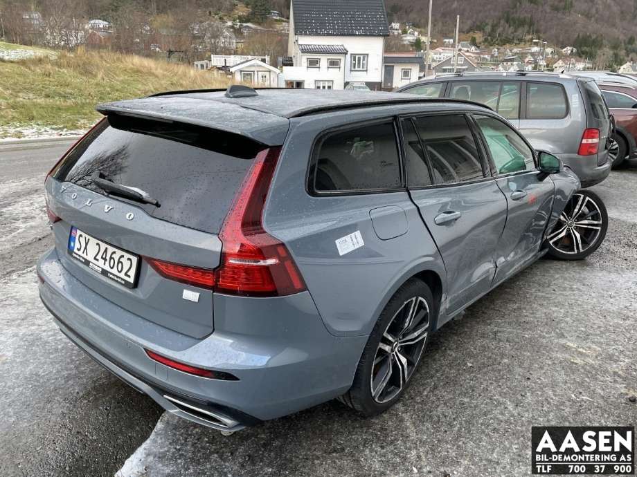 Volvo V60 / V60 CC 2018-->> (Type II) , Motorkode: B4204T46|ERAD_2|C-ISG, Girkassekode: 8-AUT 2WD / TG-81SD