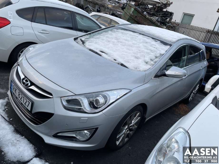 Hyundai i40 2012-2017 , Motorkode: D4FD, Girkassekode: WT04