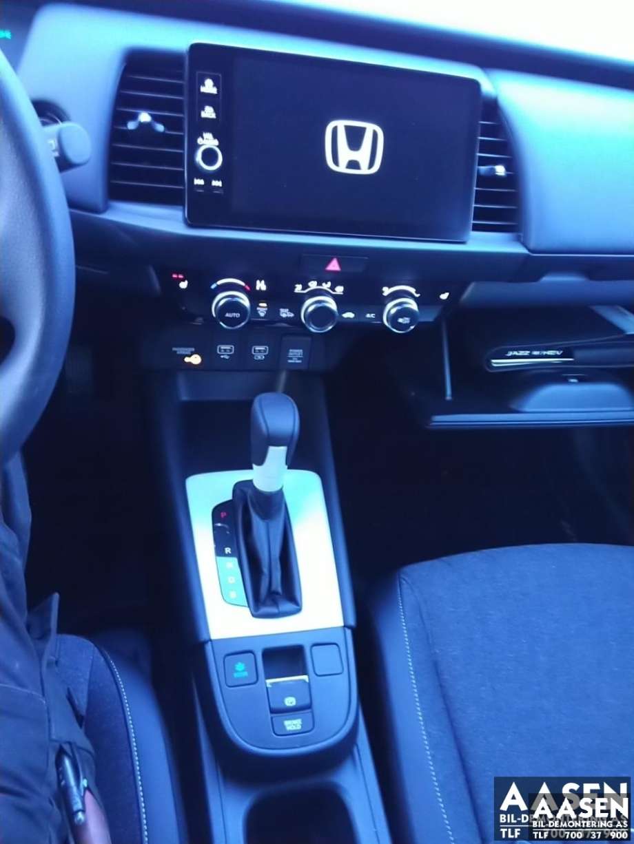 Honda Jazz 2020-->> (Type IV) delebil , Motorkode: LEB8, Girkassekode: 