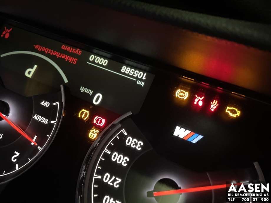 BMW M4 2014-2020 (F82/F83) (F82/F83), Motorkode: S55B30A, Girkassekode: AAW
