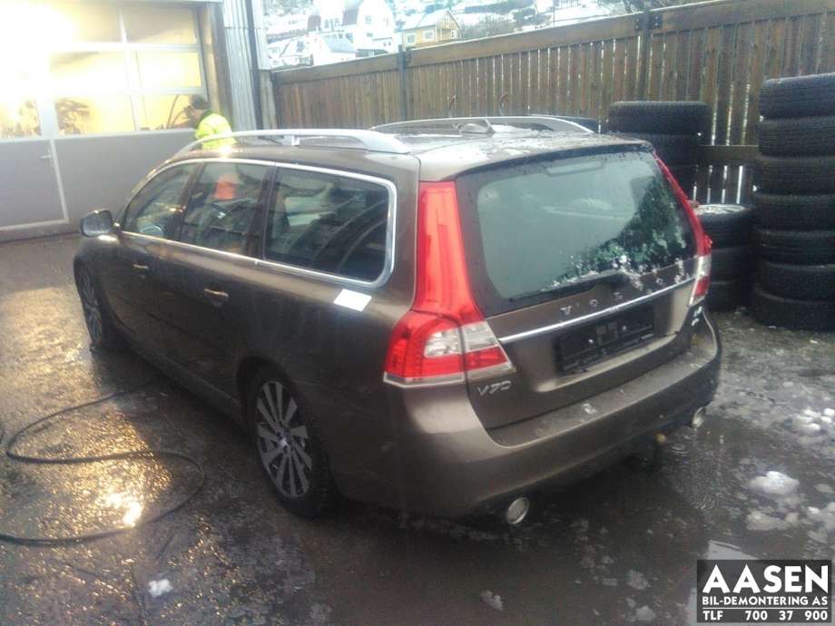 Volvo V70 2014-2016 (Type III, Fase 2) , Motorkode: D5244T17, Girkassekode: 1285168