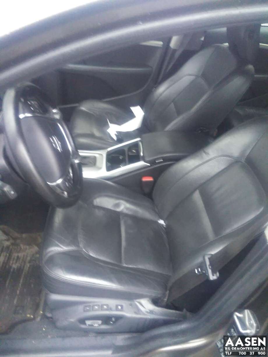 Volvo V70 2014-2016 (Type III, Fase 2) , Motorkode: D5244T17, Girkassekode: 1285168