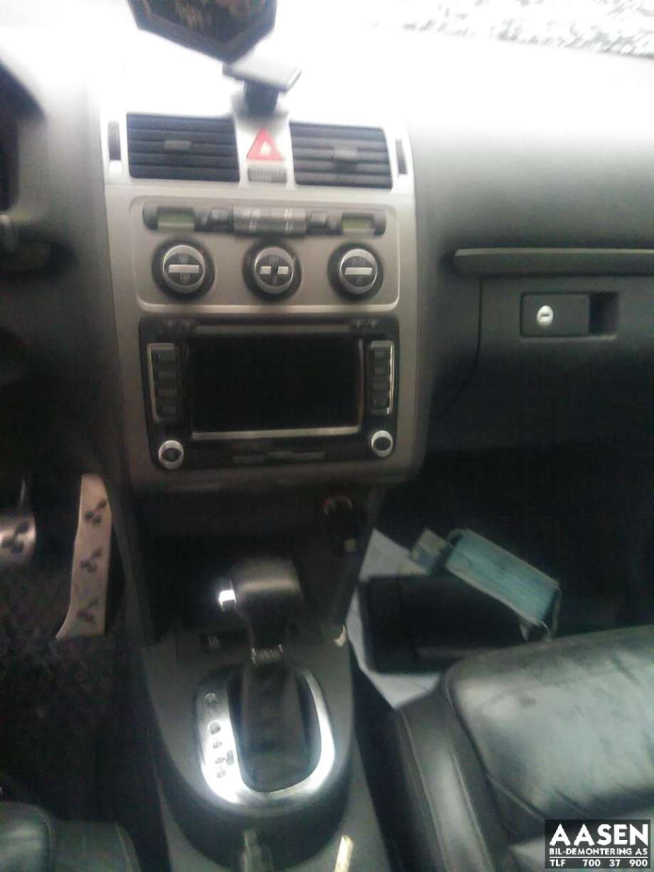 VW Touran 2007-2010 (Type I, Fase 2) , Motorkode: BLS, Girkassekode: