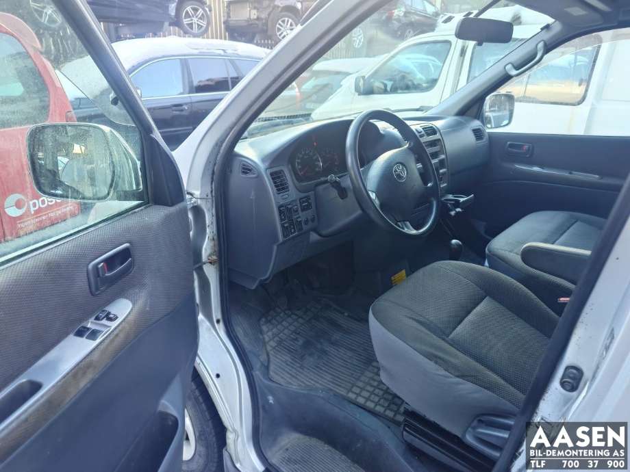 Toyota Hiace 2007-2012 (Fase 3) , Motorkode: 2KD-FTV, Girkassekode: 