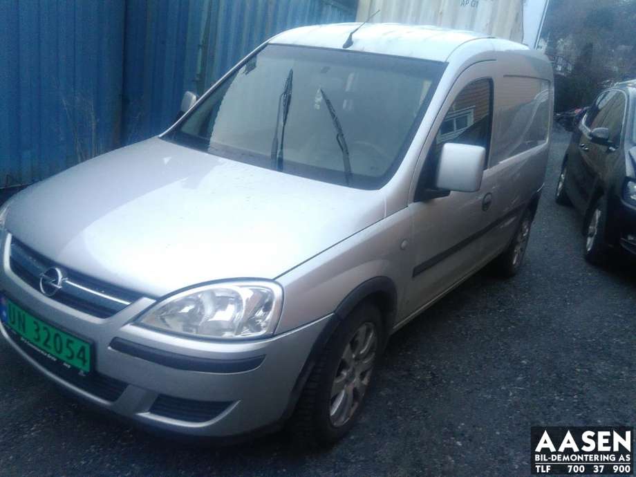 Opel Combo C 2002-2011 , Motorkode: Z13DTJ, Girkassekode: M26