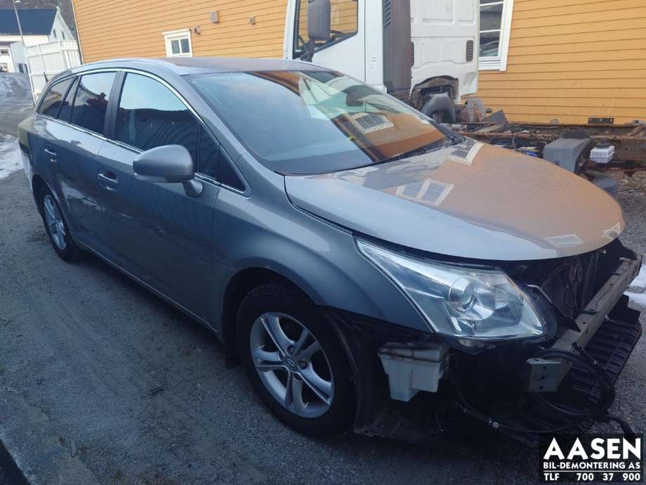 Toyota Avensis 2009-2015 (Type III, Fase 1) , Motorkode: 1AD-FTV, Girkassekode: 