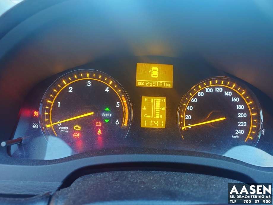 Toyota Avensis 2009-2015 (Type III, Fase 1) , Motorkode: 1AD-FTV, Girkassekode: 