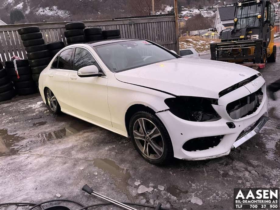 Mercedes C-Klasse 2014-2018 (Fase 1) (W205) (W205), Motorkode: 274910, Girkassekode: 
